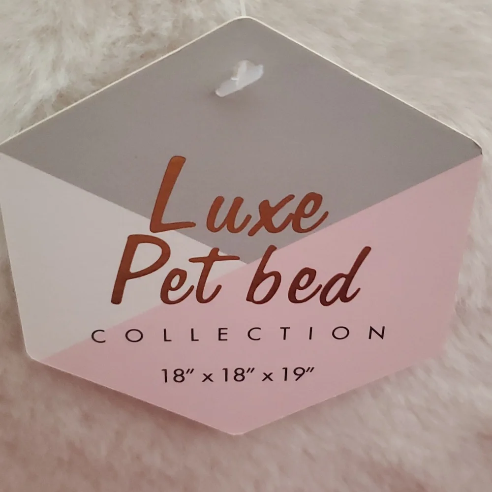 Pet bed